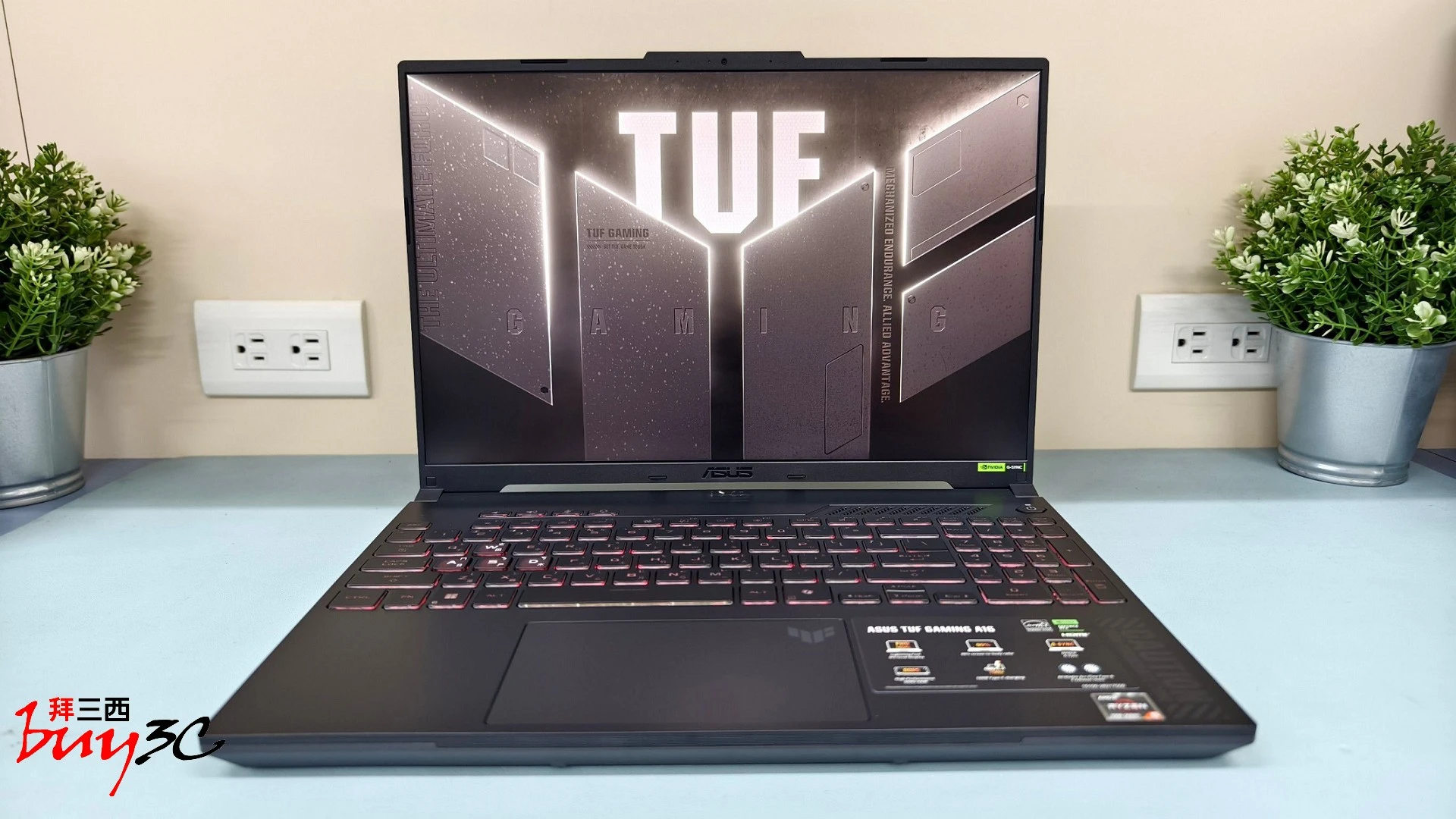 ASUS TUF Gaming A16 FA607NUQ 開箱：Ryzen 7 八核心處理器搭配 RTX 4050，16 吋 144Hz 電競體驗