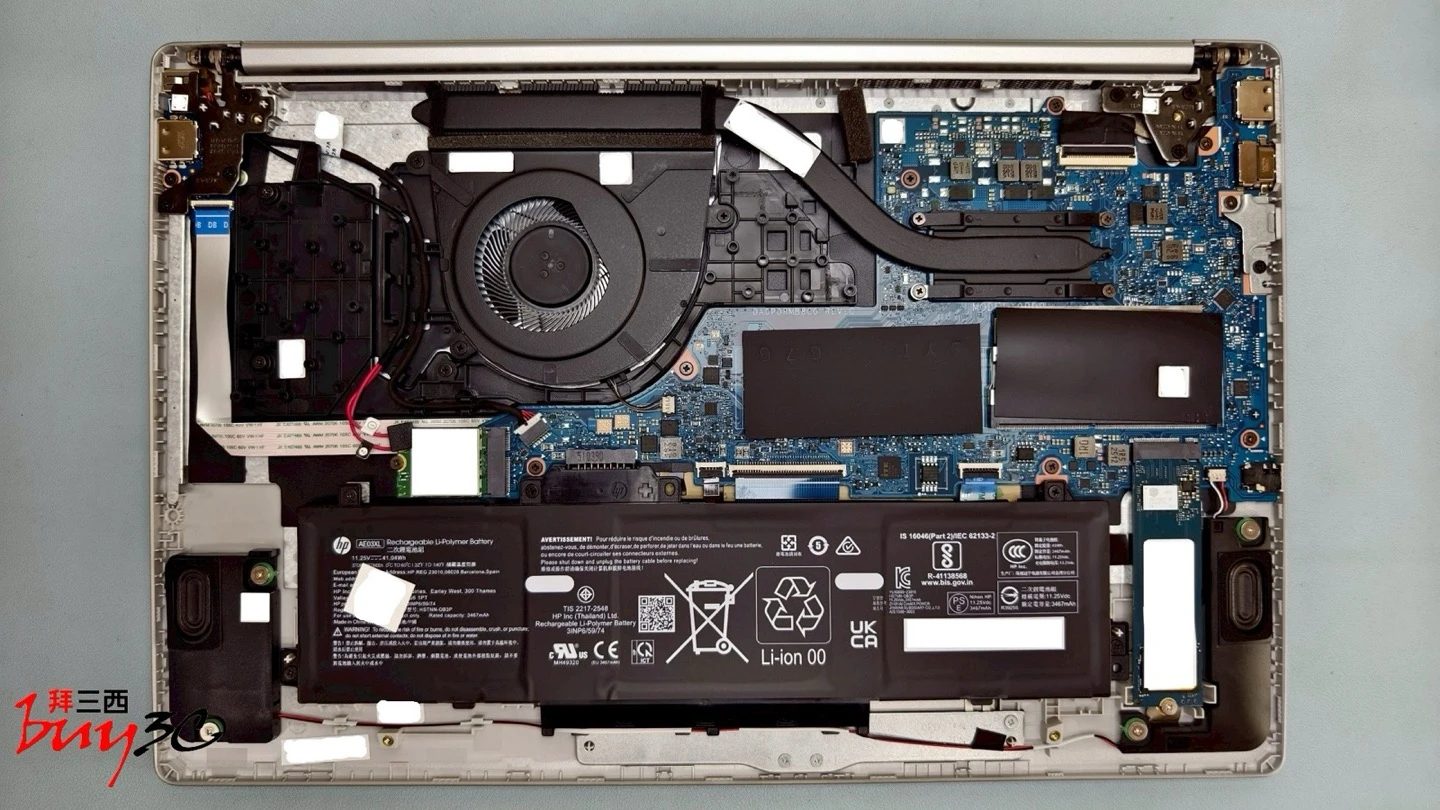HP Laptop 15 拆機內部：單風扇散熱、記憶體插槽、SSD 與電池