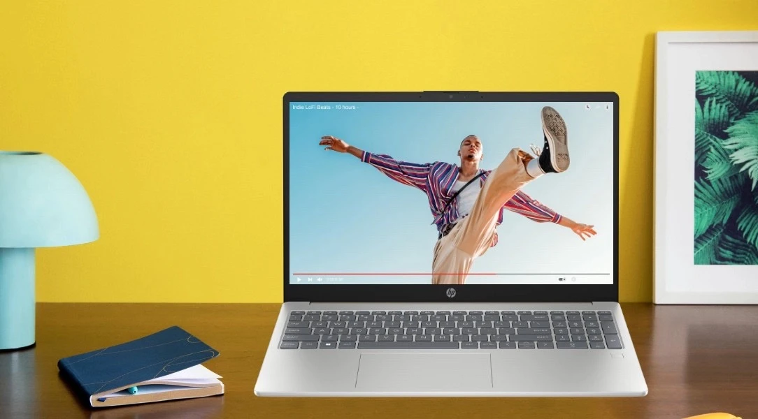 HP Laptop 15-fd0859TU 開箱封面