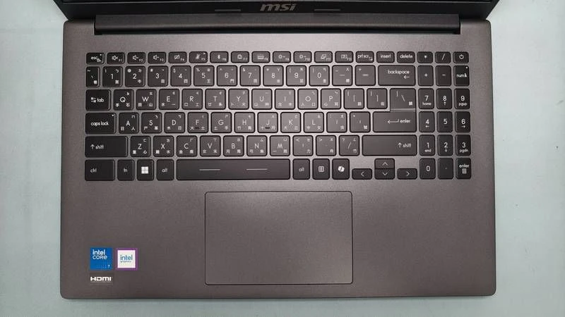 MSI Modern 15 F1MXG-1041TW 開箱