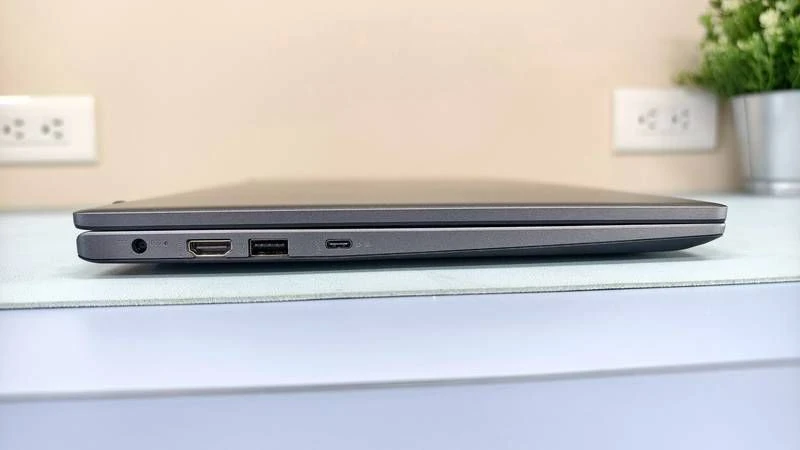 MSI Modern 15 F1MXG-1041TW 開箱