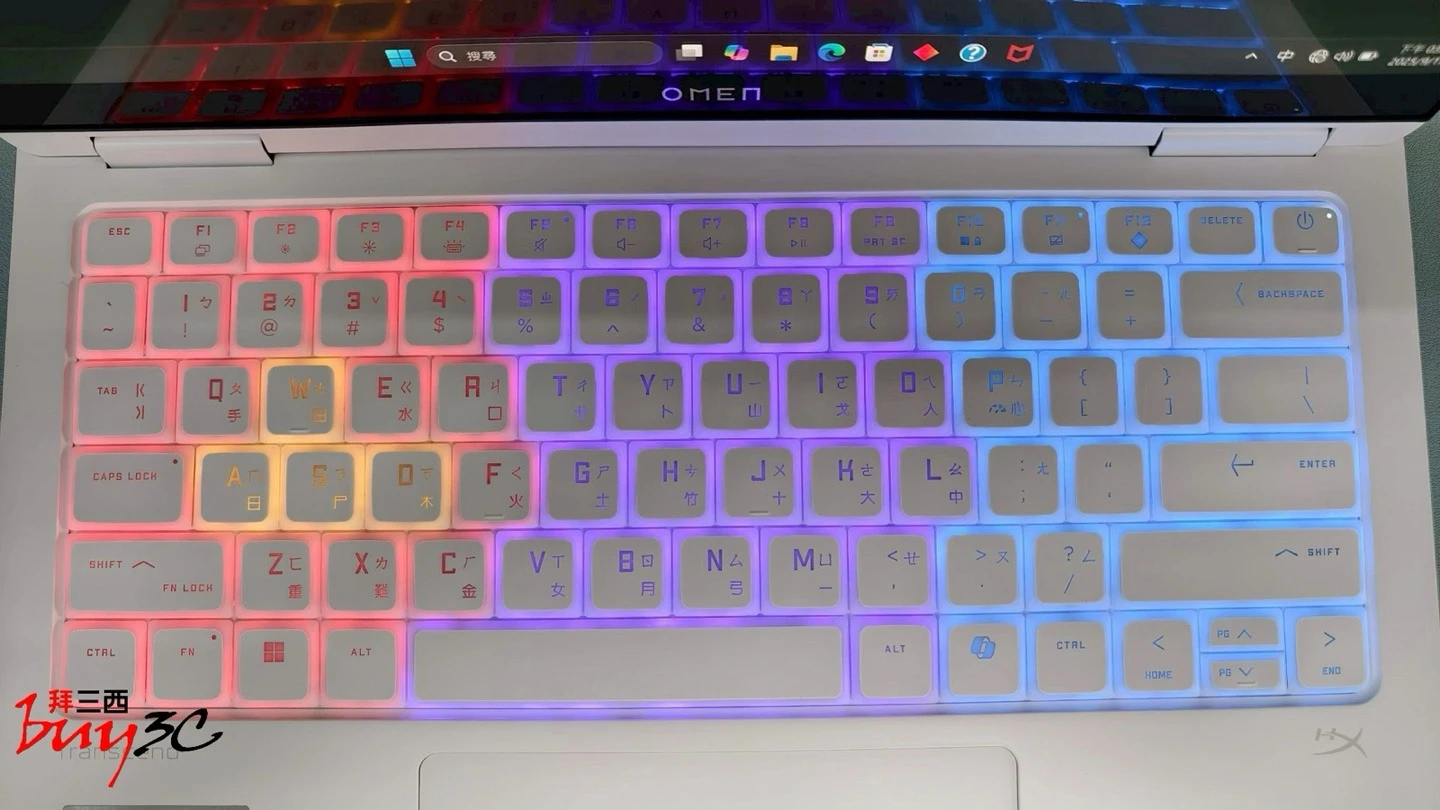 OMEN Transcend 14 半透明布丁鍵帽 RGB 背光點亮