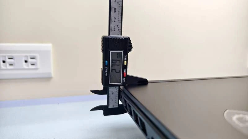 MSI Raider 16 HX B2WI-025TW 開箱