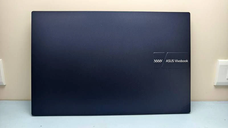 ASUS Vivobook 15 M1502NAQ-0041B150H 開箱